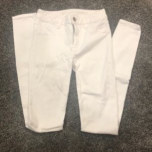 American Eagle white skinny jeans